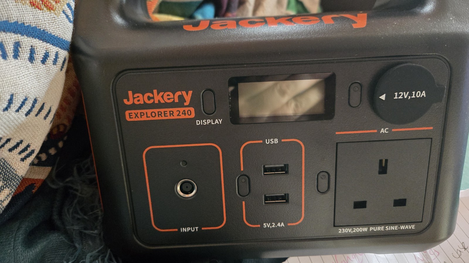 Jackery Explorer 240